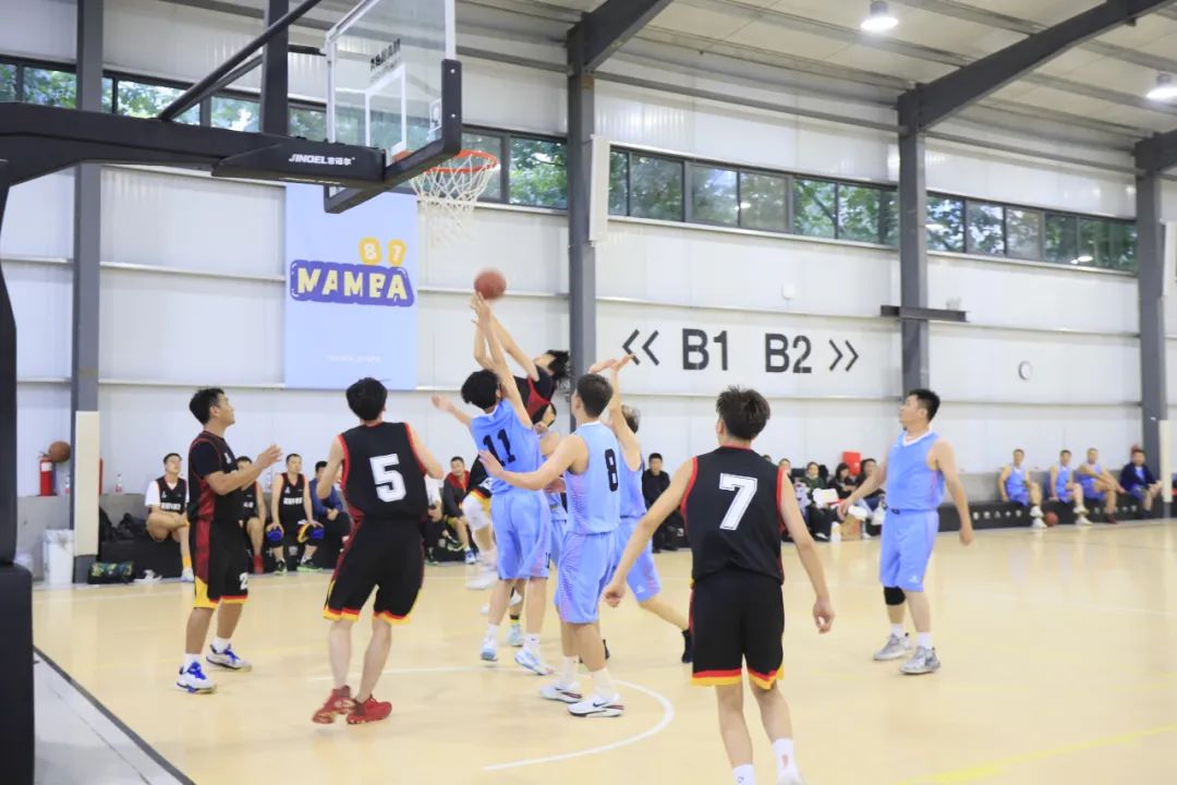 花花牛丨奪冠，奪冠，奪冠?。?！用冠軍為中國健兒喝彩?。?！