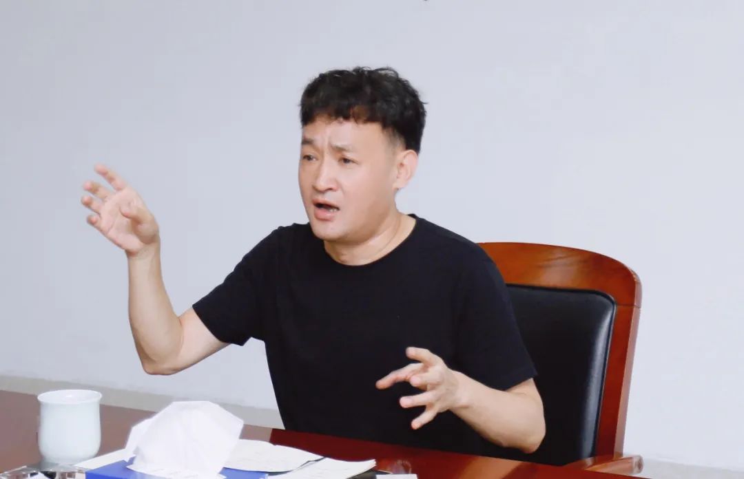 繼往開(kāi)來(lái) · 再創(chuàng)輝煌 | 花花牛乳業(yè)集團(tuán)召開(kāi)9月?tīng)I(yíng)銷、養(yǎng)殖及飼料月度經(jīng)營(yíng)工作會(huì)議