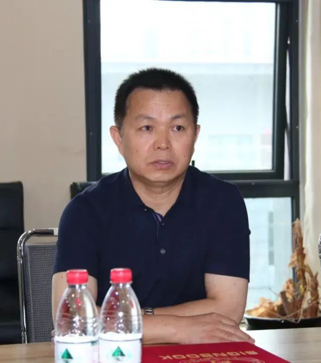 愛心奶情系學(xué)子，公益情溫暖人心—河南花花牛乳業(yè)集團(tuán)助力基金會(huì)“圓夢(mèng)計(jì)劃?一杯奶”公益項(xiàng)目，愛心捐贈(zèng)善款50萬(wàn)元！