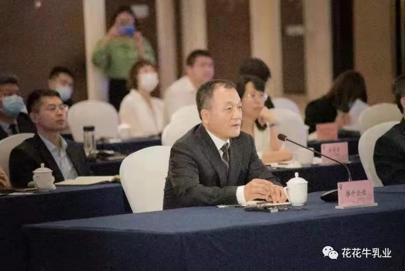 巴基斯坦駐華大使莫因·哈克 蒞臨花花牛乳業(yè)集團參觀訪問 巴基斯坦駐華大使莫因·哈克 蒞臨花花牛乳業(yè)集團參觀訪問