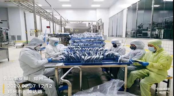 花花牛 | 疾風(fēng)來臨，你是不是勁草？