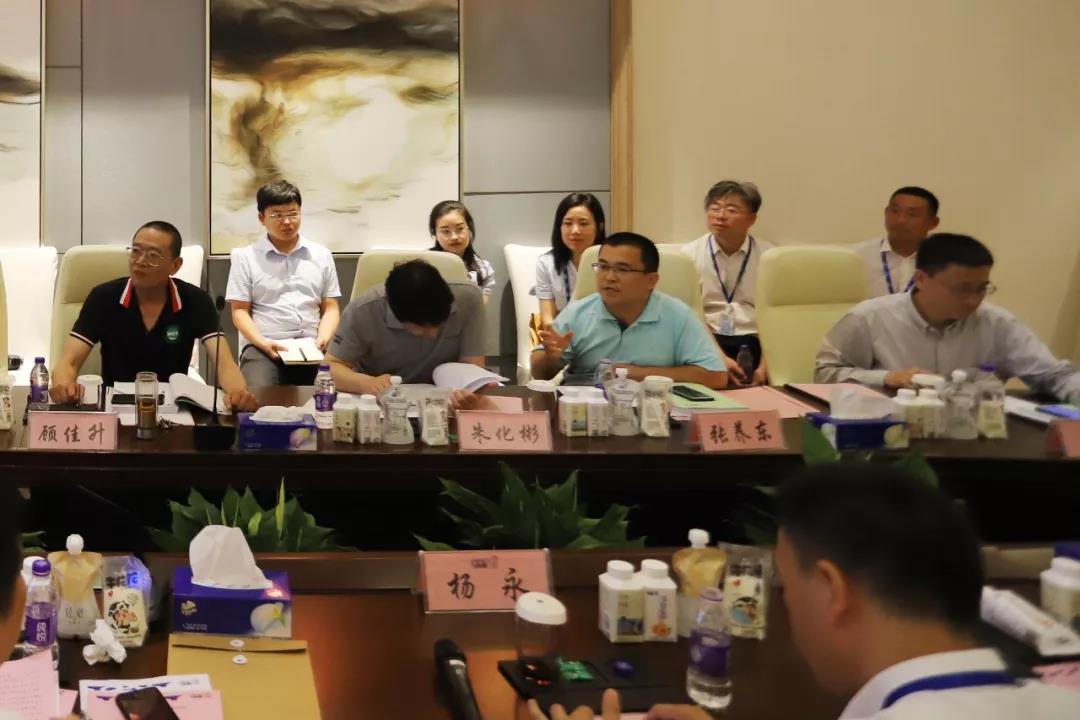 河南首家！花花牛乳業(yè)集團(tuán)通過優(yōu)質(zhì)乳工程驗(yàn)收