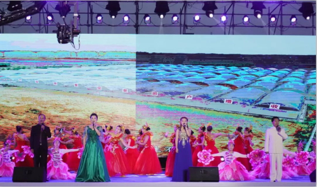 扶貧助學(xué)獻(xiàn)愛(ài)心 · 大愛(ài)無(wú)疆花花牛 || 新蔡縣社會(huì)扶貧公益晚會(huì)隆重舉行 扶貧助學(xué)獻(xiàn)愛(ài)心 · 大愛(ài)無(wú)疆花花牛 || 新蔡縣社會(huì)扶貧公益晚會(huì)隆重舉行